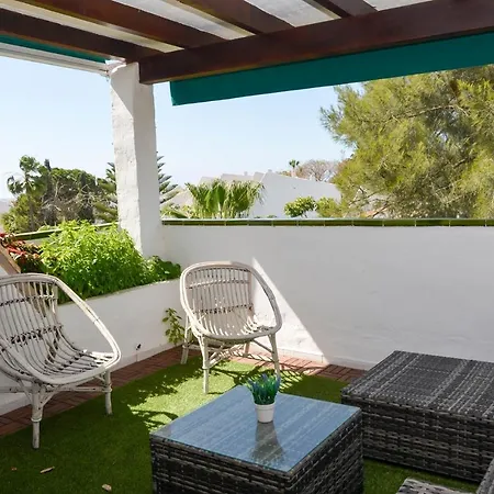 Casa 70, Duplex En Urbanizacion Lunamar By Laromanamarbella * Marbella