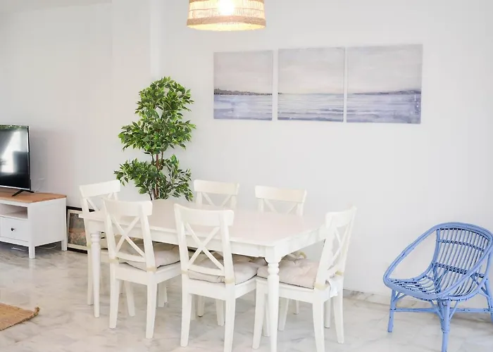 Casa 70, Duplex En Urbanizacion Lunamar By Laromanamarbella Appartement Marbella