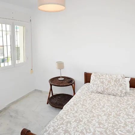 Appartement Casa 70, Duplex En Urbanizacion Lunamar By Laromanamarbella